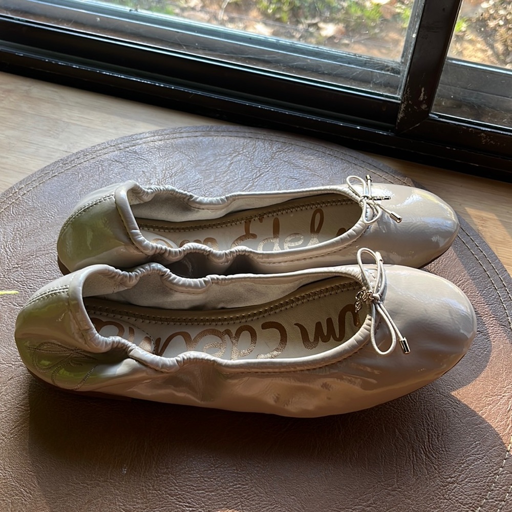 Sam Edelman nude flats